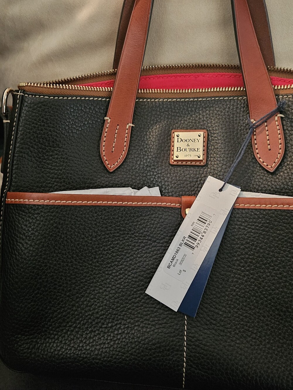 NWT Dooney & Bourke Wayfarer Hobo Bag Black Nylon Leather Trim BCAMD1863 BLKR